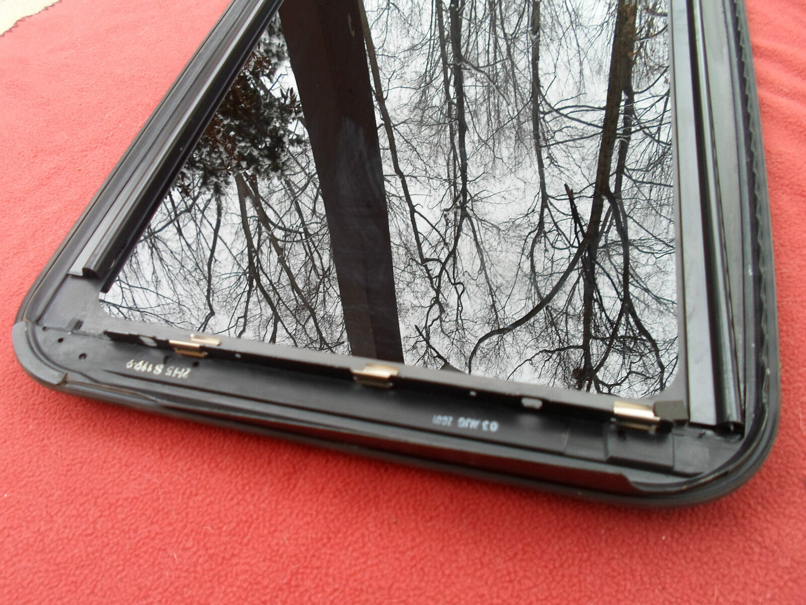 2006 VOLVO XC70 YEAR SPECIFIC OEM SUNROOF GLASS 100% LEAKPROOF SEAL GUARANTEED!