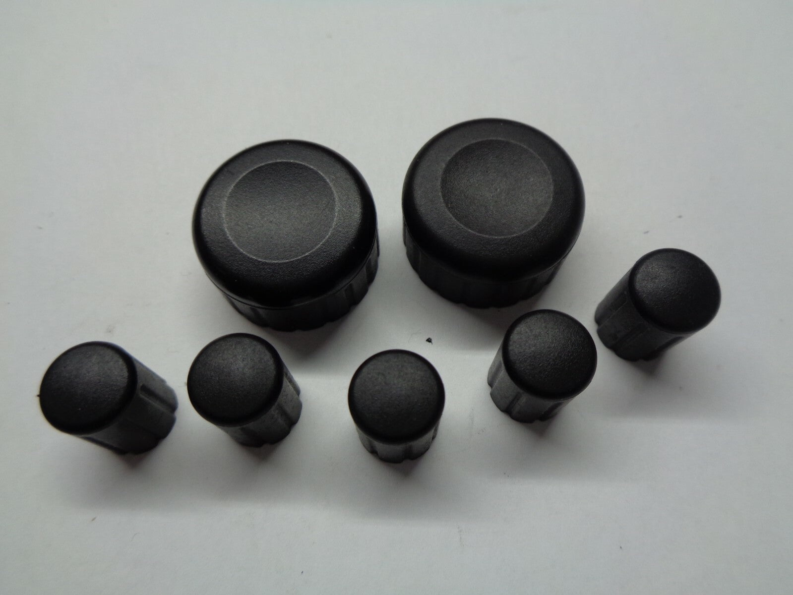 1998 - 2001 AUDI A4 A6 RADIO STEREO TUNER CONTROL KNOB SET OEM FREE SHIPPING!