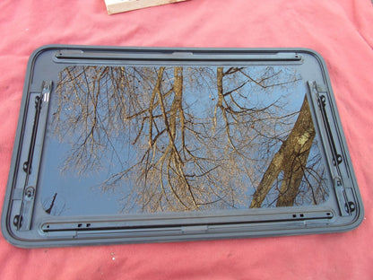 2012 CHEVY MALIBU OEM FACTORY YEAR SPECIFIC SUNROOF GLASS