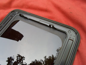 2002 HONDA PASSPORT YEAR SPECIFIC SUNROOF GLASS  NO ACCIDENT OEM FREE SHIPPING!