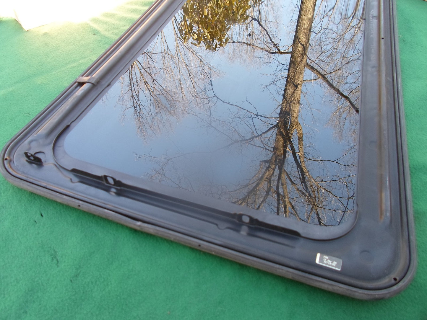 2001 CHEVROLET MALIBU OEM FACTORY YEAR SPECIFIC SUNROOF GLASS   FREE SHIPPING!