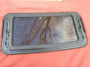 2004 HYUNDAI ELANTRA OEM YEAR SPECIFIC SUNROOF GLASS NO ACCIDENT! FREE SHIPPING!