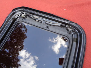 2009 YEAR SPECIFIC HONDA ACCORD 4 DOOR OEM SUNROOF GLASS NO ACCIDENT FREE SHIP