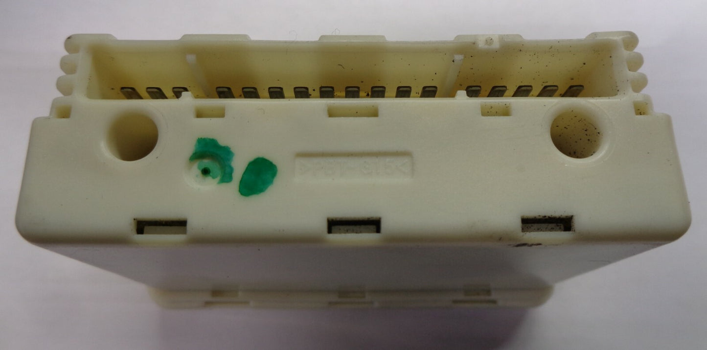 MITSUBISHI FRONT ECU RELAY UNIT MR515944 OEM TESTED