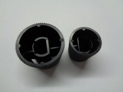 2002 MITSUBISHI MONTERO  RADIO STEREO CONTROL KNOB SET OEM FREE SHIPPING! - RarePartsFinder.Com