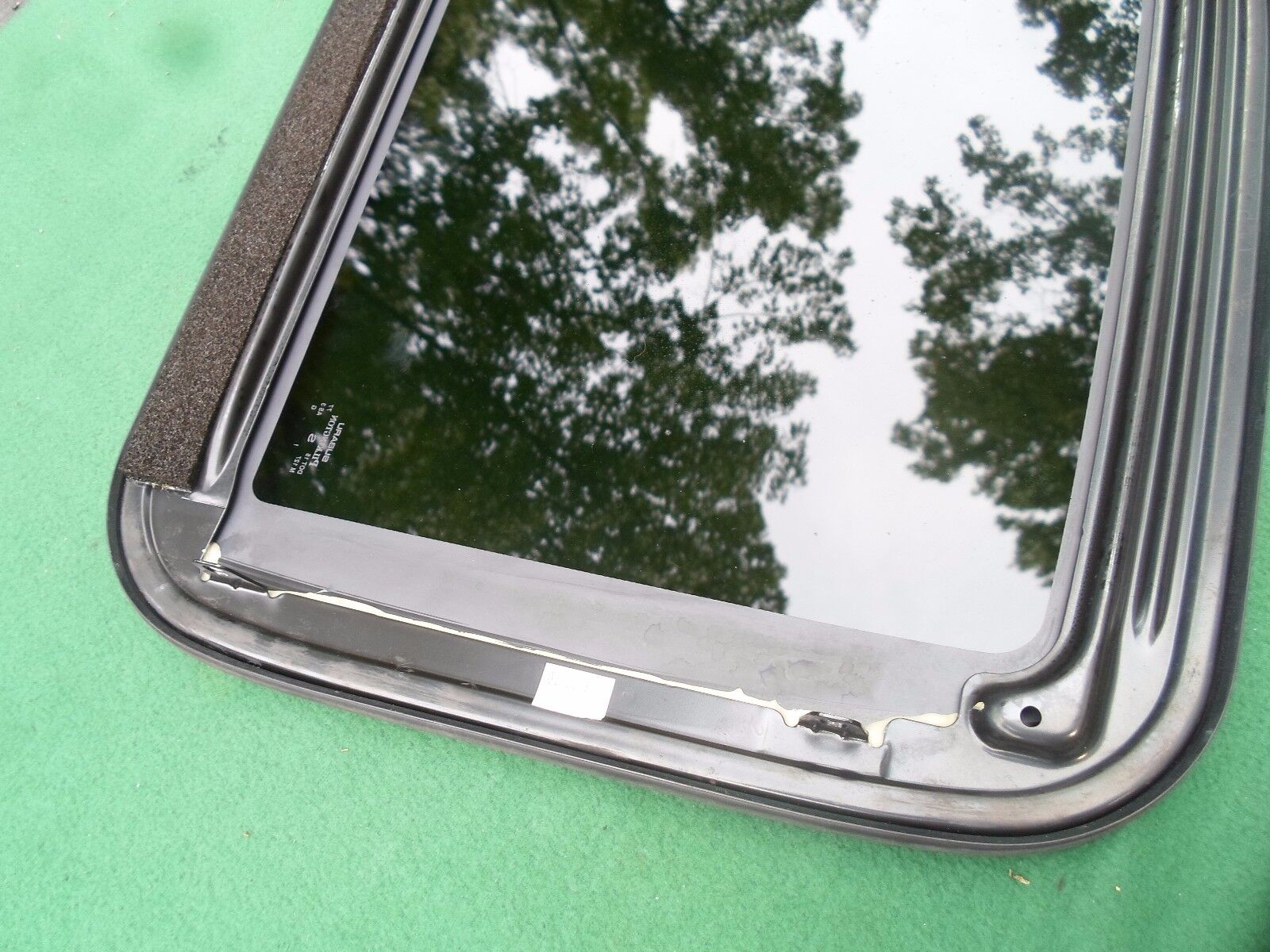 2014 SUBARU LEGACY YEAR SPECIFIC SEDAN SUNROOF GLASS OEM FREE SHIPPING! - RarePartsFinder.Com