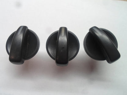 07 - 13 SUZUKI SX4 CROSSOVER  OEM AC HEATER CLIMATE CONTROL KNOB SET
