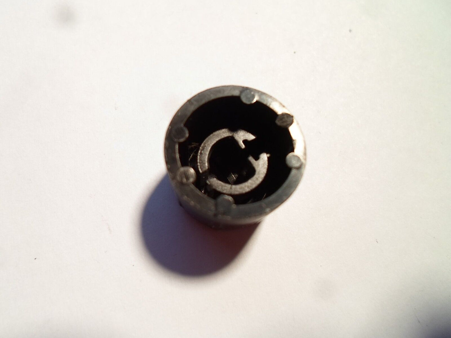 01 02 03 04 05 VOLKSWAGON PASSAT RADIO STEREO TUNER CONTROL KNOB OEM FREE SHIP