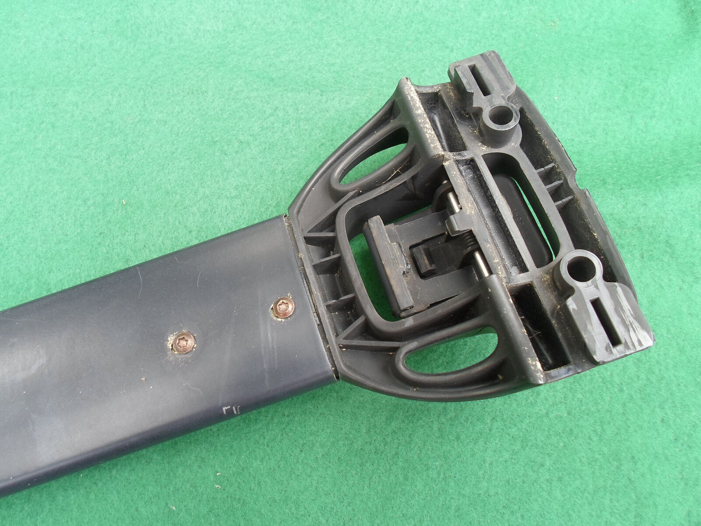 2001 - 2005 DODGE CARAVAN  ROOF RACK CROSS BAR  OEM FREE SHIPPING! - RarePartsFinder.Com