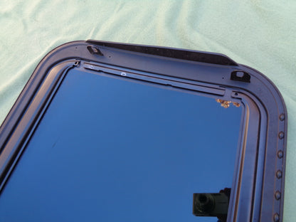 2013 VOLVO C30 YEAR SPECIFIC OEM SUNROOF GLASS PANEL FREE SHIPPING