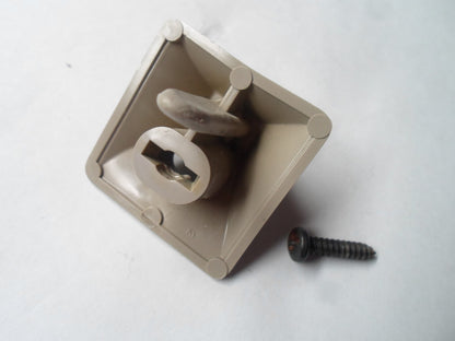 1991 LINCOLN TOWN CAR SUN VISOR CLIP W/ MOUNT SCREW  OEM FREE SHIPPING SV1 - RarePartsFinder.Com