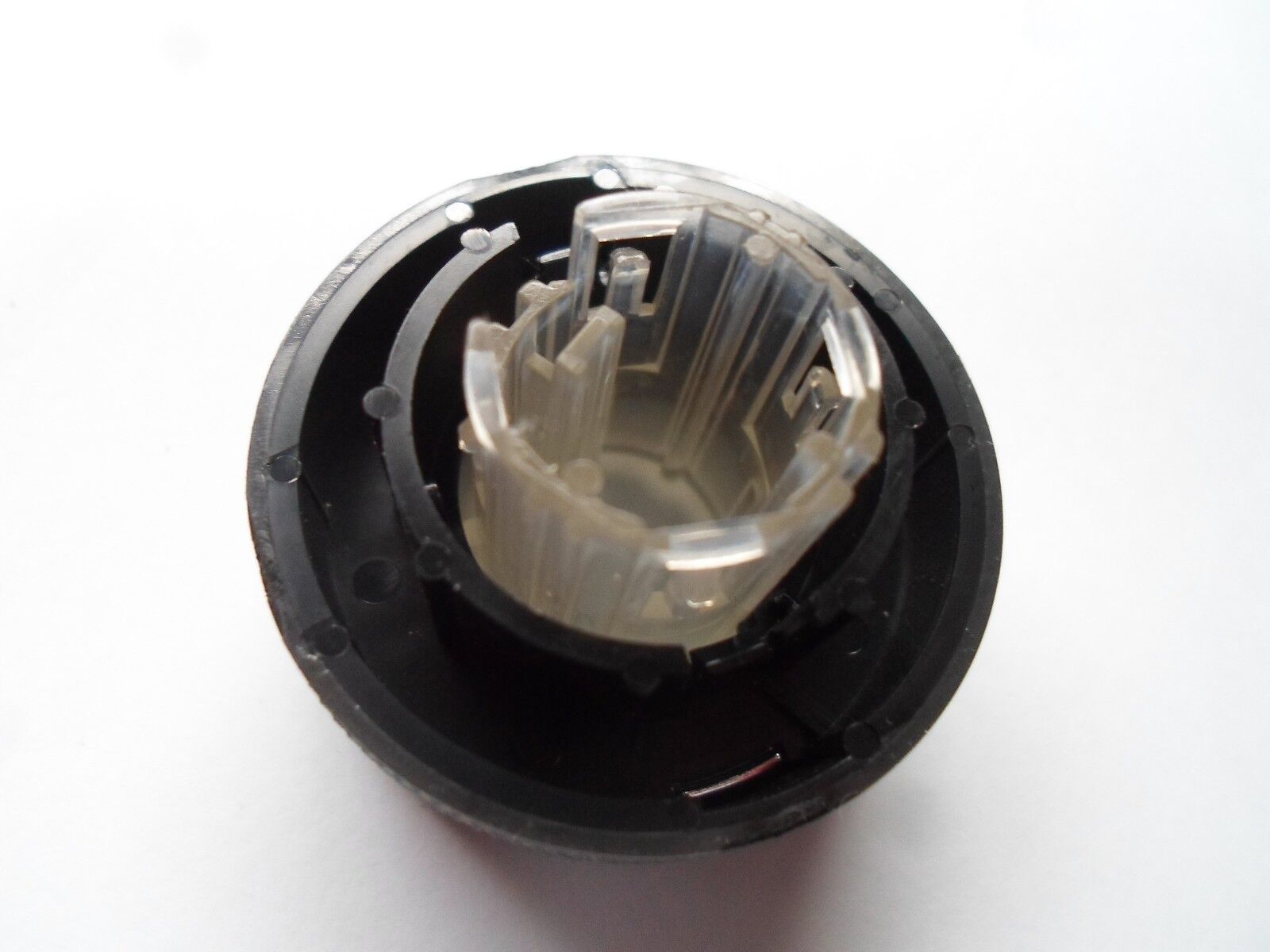07 08 09 CHEVY EQUINOX RADIO STEREO CONTROL KNOB SET OEM - RarePartsFinder.Com
