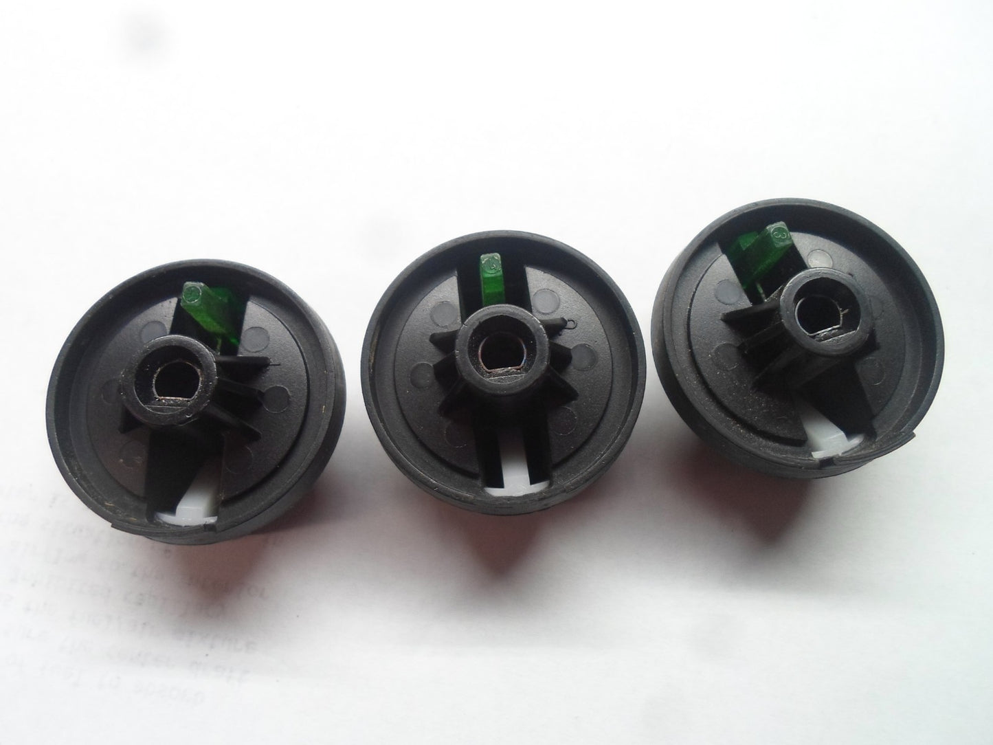01 02 03 04 05 06 07 MARINER CLIMATE CONTROL KNOB SET OEM NO CRACKS FREE SHIP - RarePartsFinder.Com