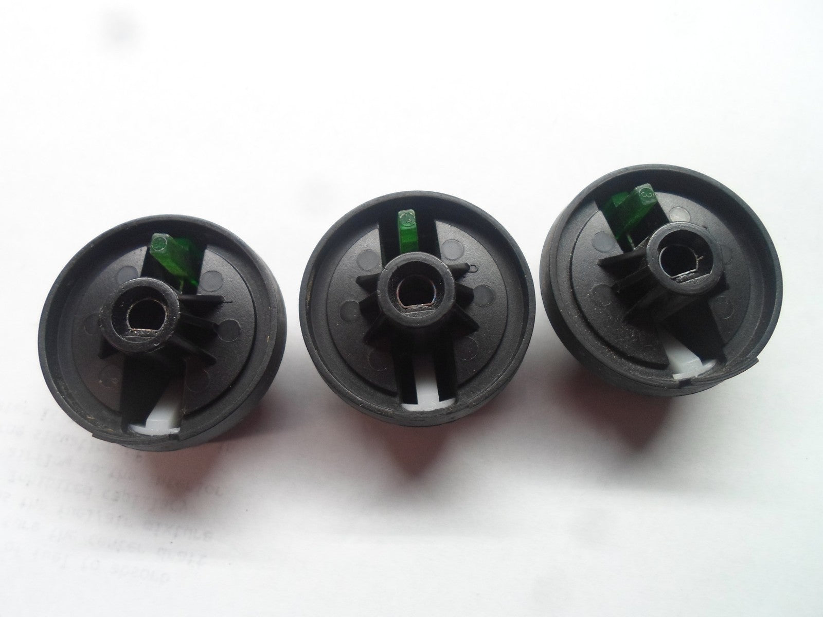 01 02 03 04 05 06 07 MARINER CLIMATE CONTROL KNOB SET OEM NO CRACKS FREE SHIP - RarePartsFinder.Com