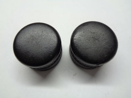 2005 2006 2007 SATURN  RELAY  RADIO STEREO TUNER KNOB SET OEM FREE SHIPPING!