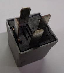 2x FORD OEM RELAY SET 4F1T-14B192-BA    H8QTB  TESTED  1 YEAR WARRANTY  F9 - RarePartsFinder.Com