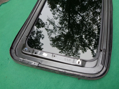 2005 YEAR SPECIFIC HONDA CIVIC 2 DOOR COUPE SUNROOF GLASS OEM FREE SHIPPING