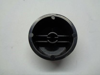 2003 2004 2005 SUZUKI XL-7 RADIO STEREO TUNER CONTROL KNOB OEM FREE SHIPPING! - RarePartsFinder.Com