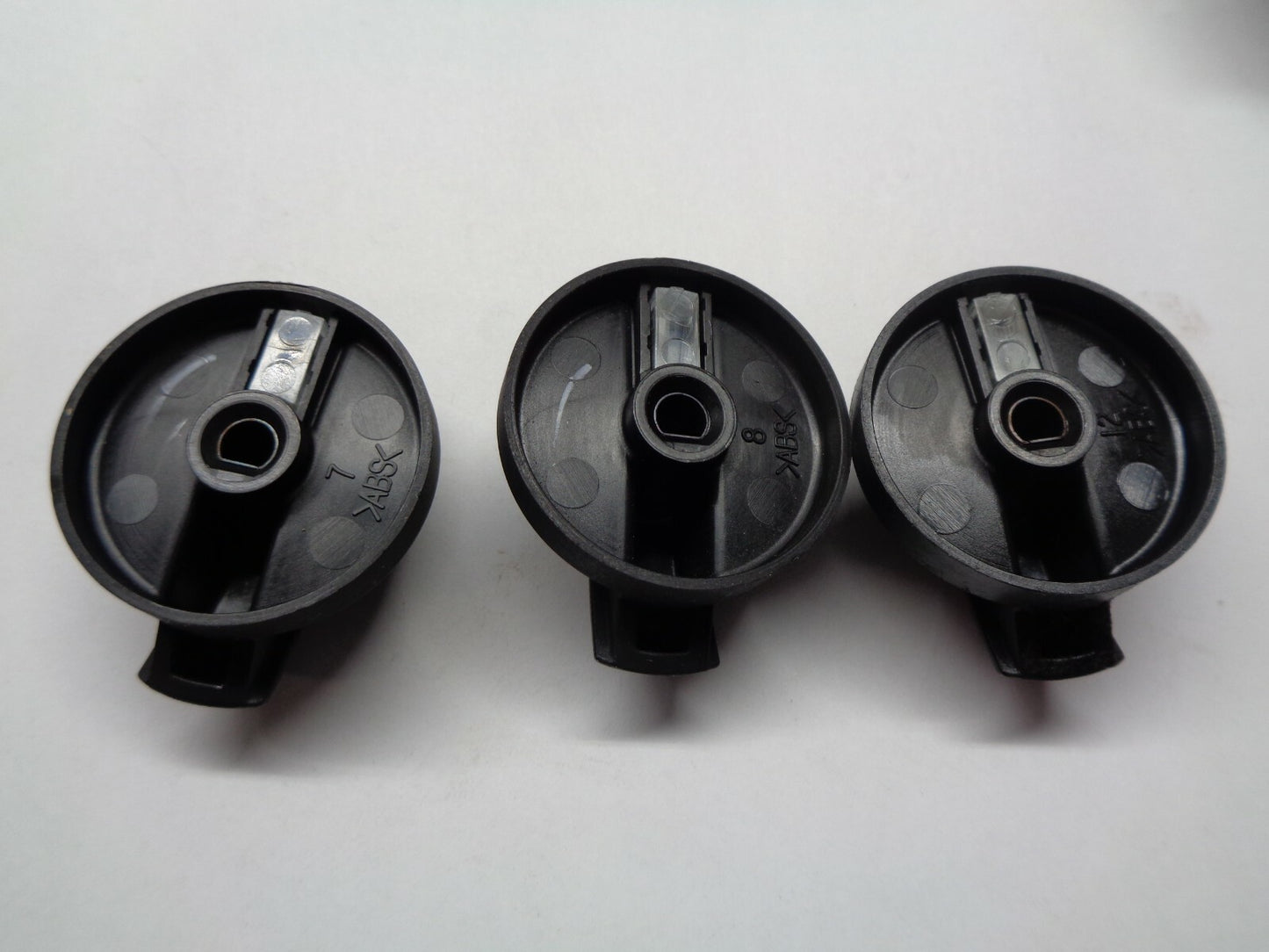 05 - 07 FORD 500 FIVE HUNDRED CLIMATE CONTROL KNOB SET OEM 3F2Z-18519-AA