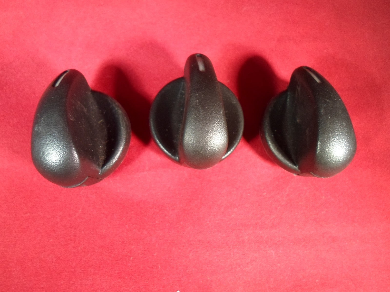 1995 - 2005 CAVALIER SUNFIRE BLACK CLIMATE CONTROL KNOB SET OEM 89018265