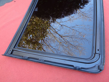 2010 - 2016 CADILLAC SRX FRONT OEM FACTORY SUNROOF GLASS FREE SHIPPING - RarePartsFinder.Com