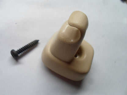97 98 99 LINCOLN TOWN CAR SUN VISOR CLIP W/SCREW OEM FREE SHIPPING! SV1 - RarePartsFinder.Com