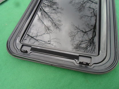 2013 INFINITI G37 G37X SEDAN YEAR SPECIFIC OEM FACTORY SUNROOF GLASS