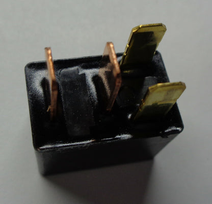 SET OF 3 MITSUBISHI OEM NAIS MR588567  ACV31212 RELAYS  1 YEAR WARRANTY  MIT1