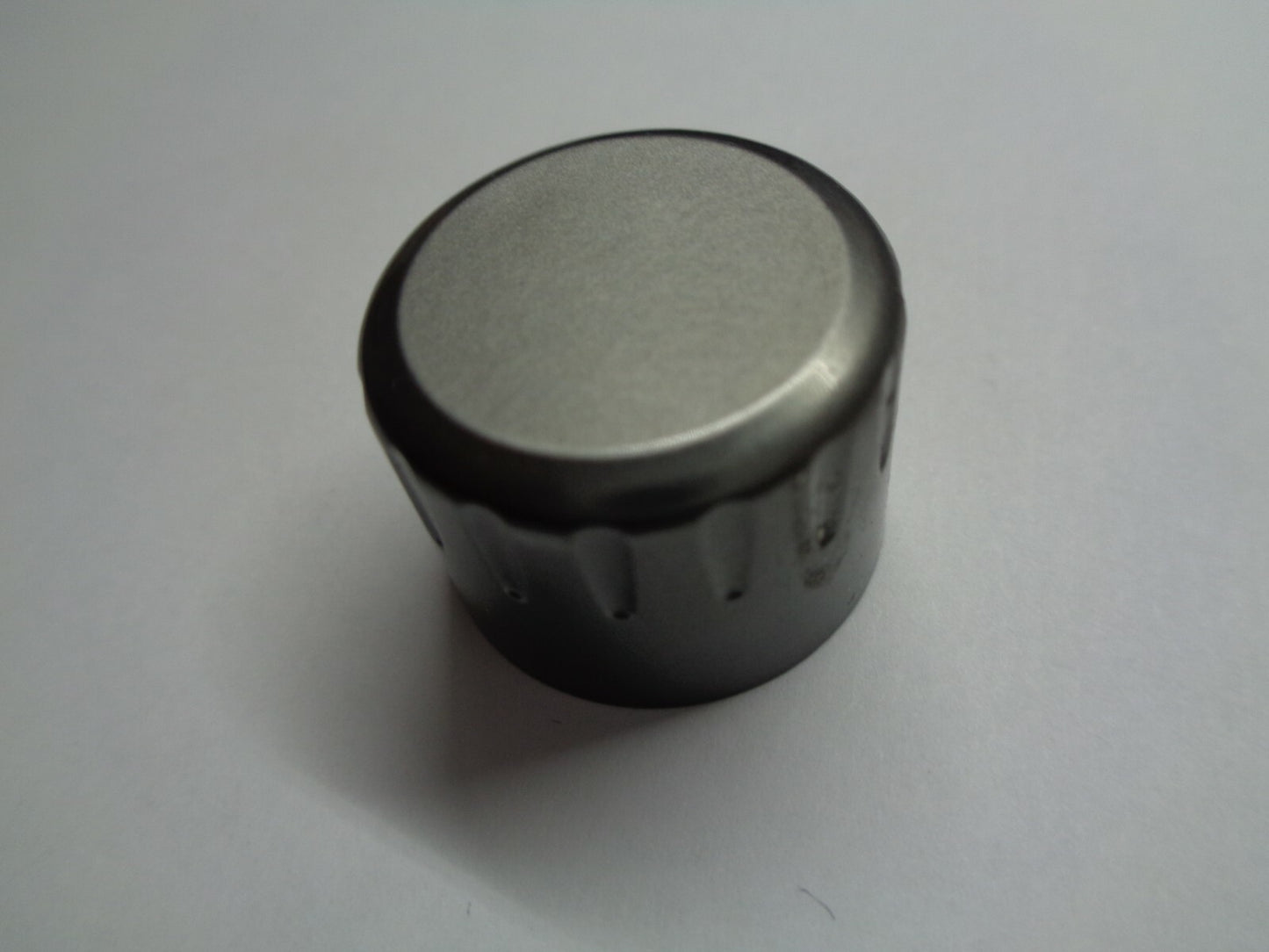 2000 2001 INFINITI I30 STEREO TUNER RADIO KNOB OEM FREE SHIPPING
