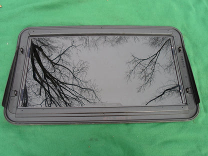 2007 JAGUAR X TYPE OEM SUNROOF GLASS NO ACCIDENT YEAR SPECIFIC FREE SHIPPING!