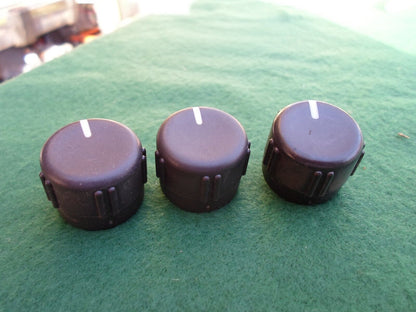 04 05 06 07 CHEVY MALIBU  CLIMATE CONTROL HVAC KNOB SET  OEM FREE SHIPPING! - RarePartsFinder.Com