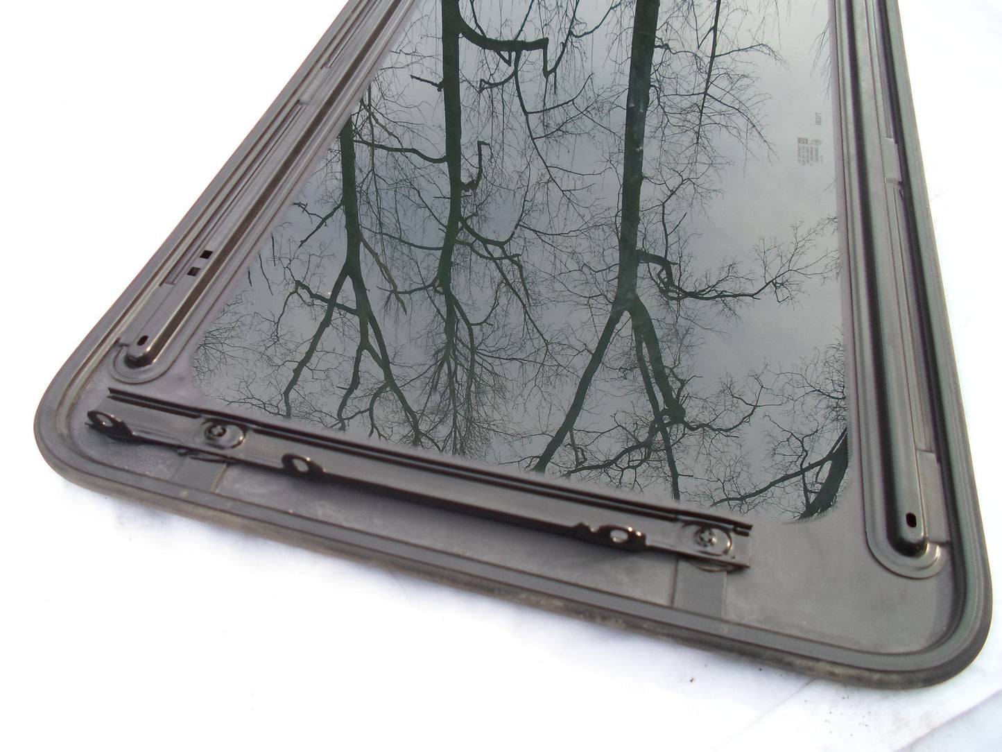 2006 PONTIAC G6 OEM FACTORY YEAR SPECIFIC SUNROOF GLASS NO ACCIDENT FREE SHIP - RarePartsFinder.Com