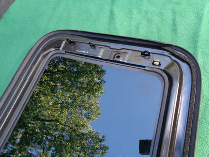 2007 HONDA CIVIC 4 DOOR YEAR SPECIFIC SUNROOF GLASS OEM FREE SHIPPING