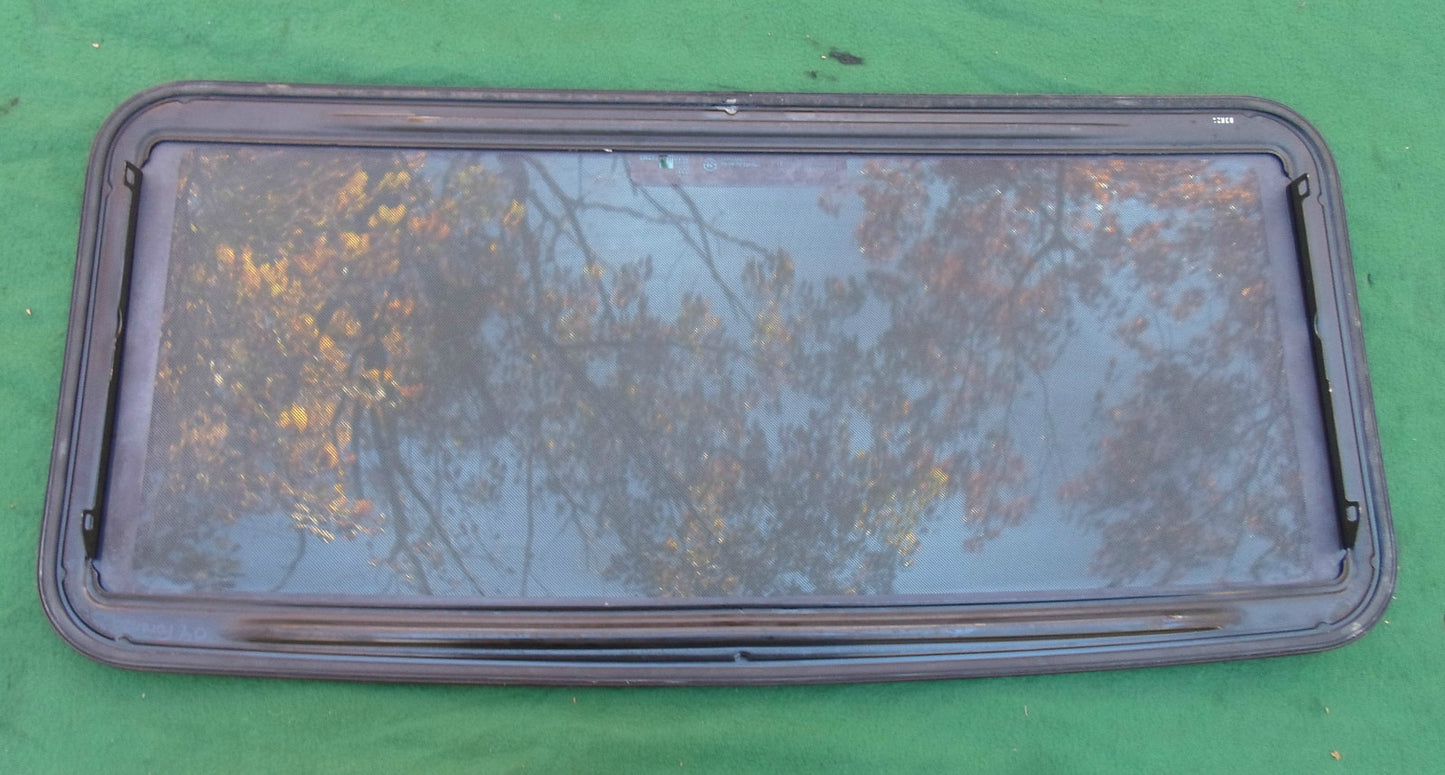 04 05 06 07 08  SUZUKI FORENZA  OEM FACTORY SUNROOF GLASS FREE SHIPPING!