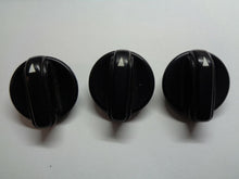 1997 - 2004 KIA SEPHIA CLIMATE CONTROL KNOB SET OEM FACTORY  FREE SHIPPING! - RarePartsFinder.Com