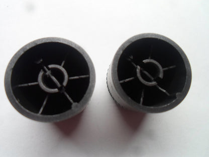 2008 2009 KIA RONDO STEREO TUNER RADIO KNOB SET PAIR OEM FREE SHIPPING!
