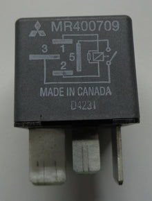 MITSUBISHI OEM OMRON MR400709 RELAY 2 PIECE SET 1 YEAR WARRANTY  MIT1
