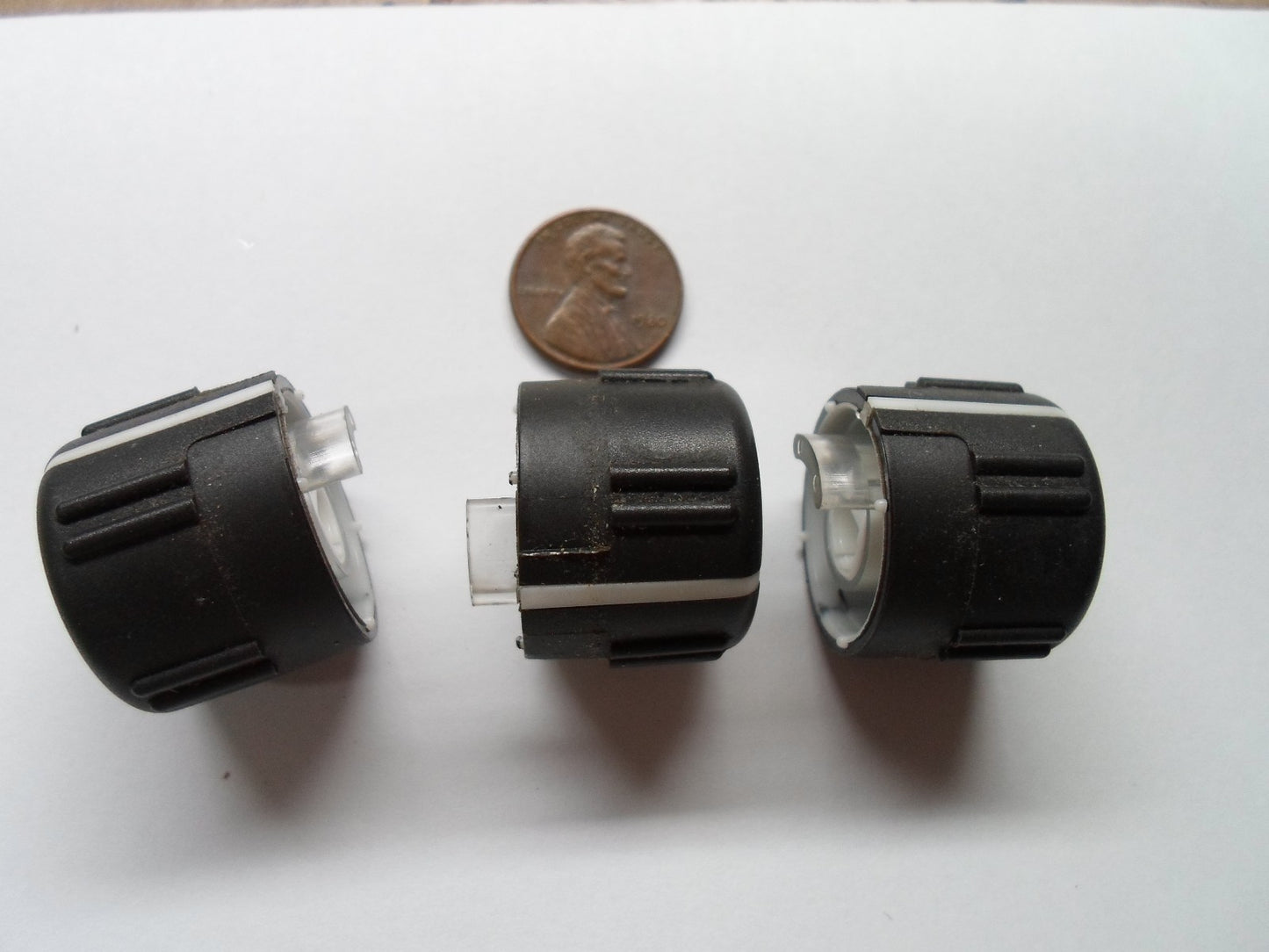 04 05 06 07 08 CHEVY MALIBU CLIMATE CONTROL HVAC KNOB SET OEM  15207612