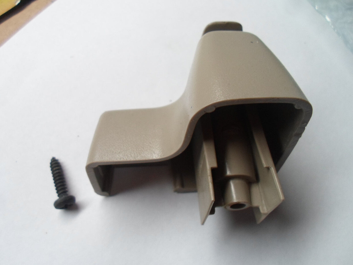2003 LINCOLN LS PASSENGER DUAL SUN VISOR CLIP W/SCREW OEM FREE SHIPPING! - RarePartsFinder.Com