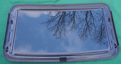 2010 - 2019 FORD TAURUS OEM FACTORY SUNROOF GLASS NO ACCIDENT FREE SHIPPING!