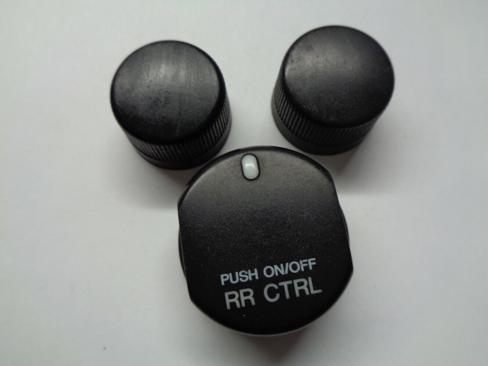 01 02 03 04 ACURA MDX  STEREO RADIO TUNER SELECTOR KNOB SET OEM 39100-S3V-A010 - RarePartsFinder.Com