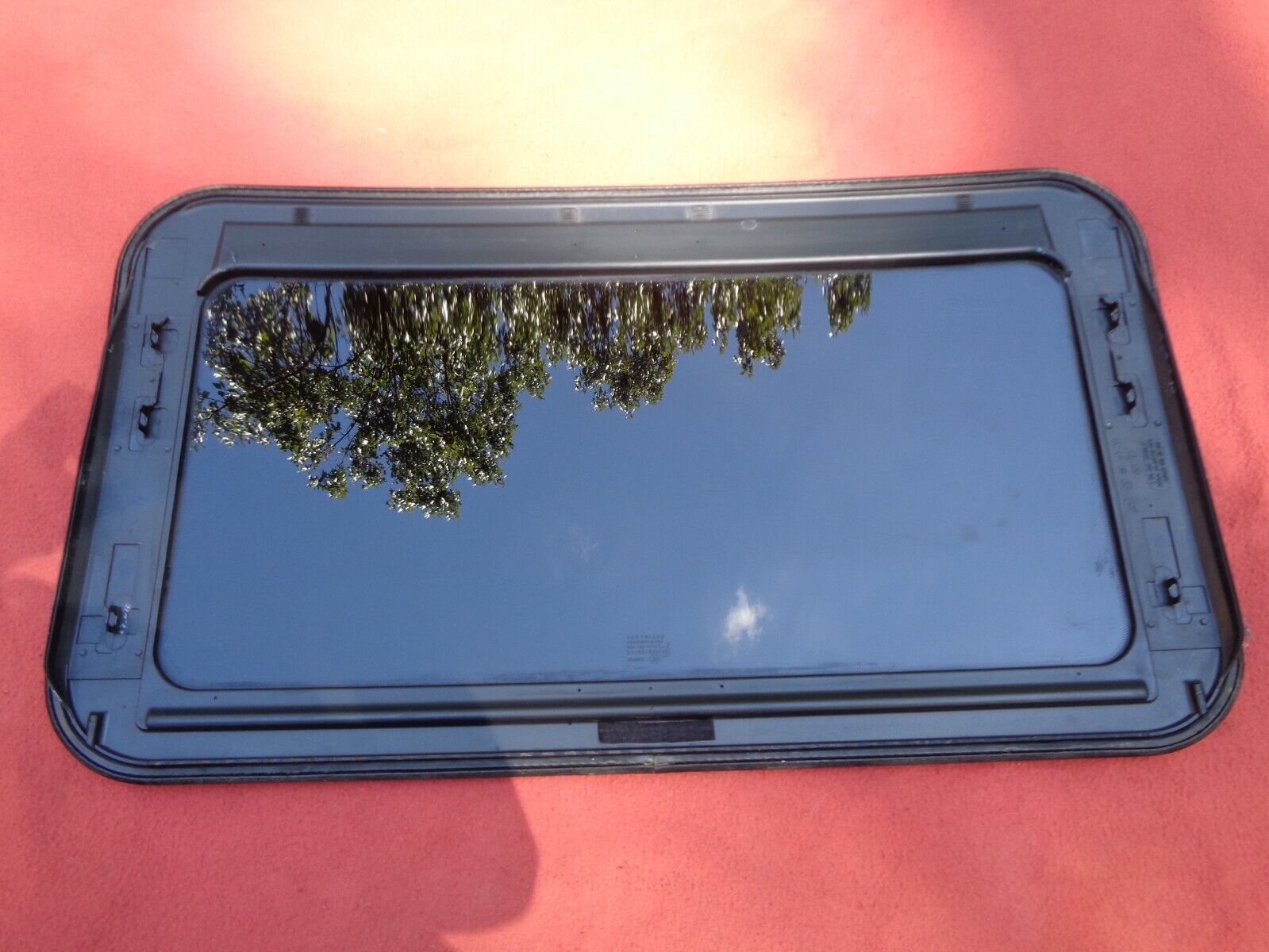 2010 VOLKSWAGON VW GTI YEAR SPECIFIC SUNROOF GLASS OEM NO ACCIDENT FREE SHIPPING - RarePartsFinder.Com