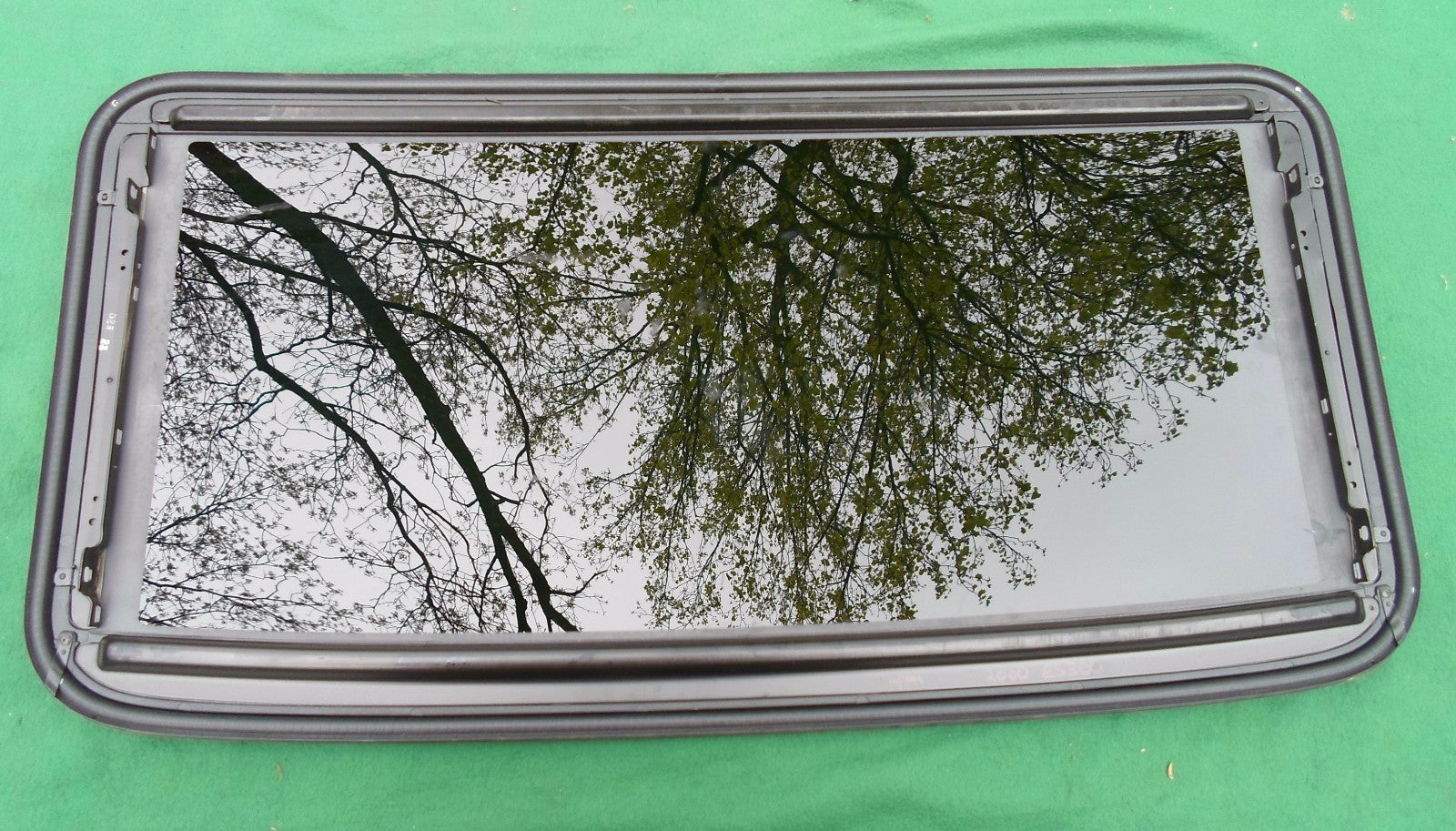 1997 LEXUS ES300 ES 300 SUNROOF GLASS PANEL YEAR SPECIFIC OEM FREE SHIPPING - RarePartsFinder.Com