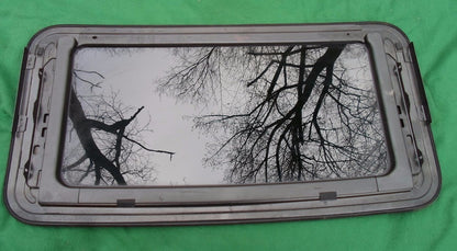 2006 KIA OPTIMA YEAR SPECIFIC SUNROOF GLASS PANEL NO ACCIDENT OEM FREE SHIPPING