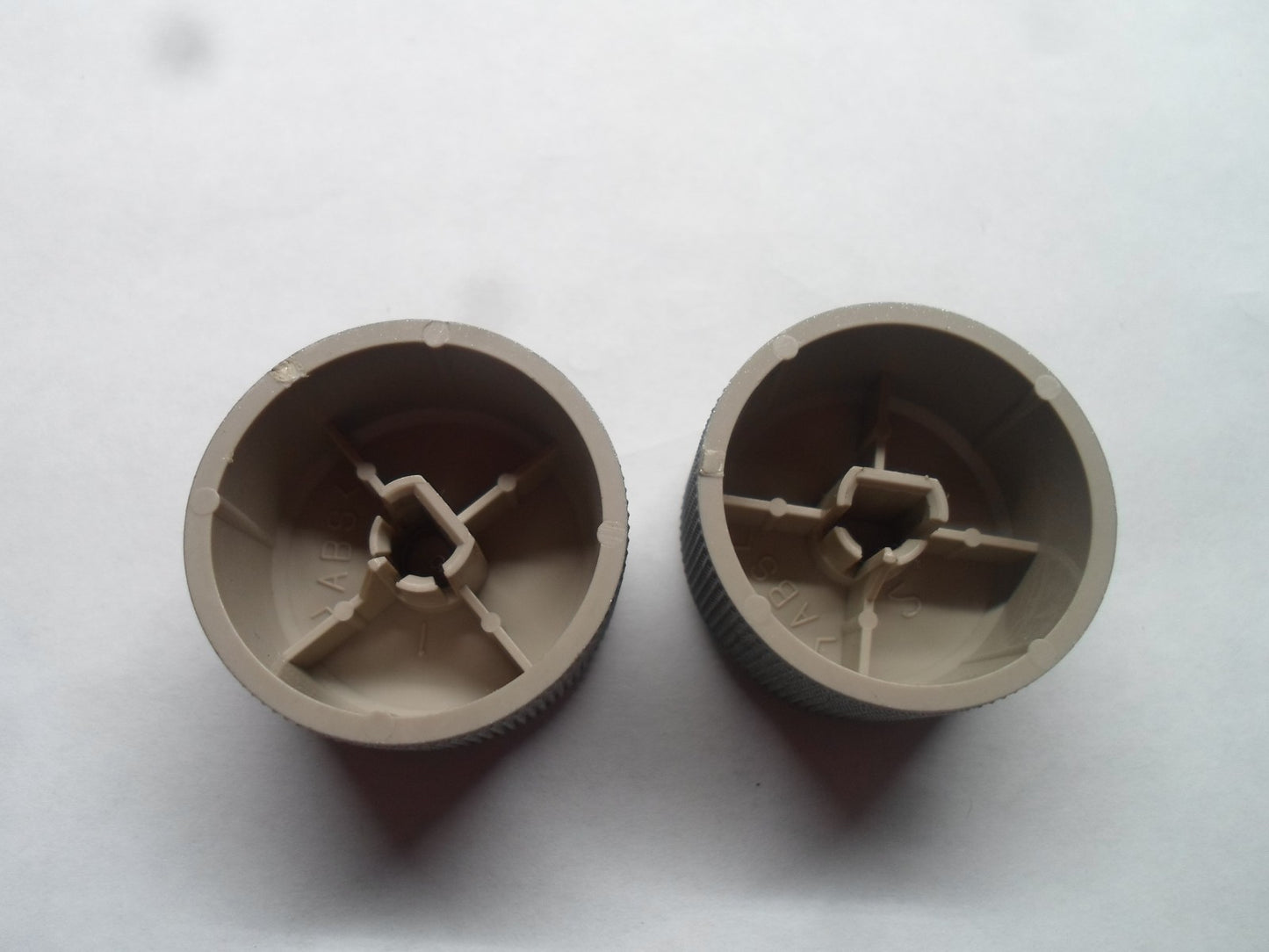 04 05 06 07 08 09 MITSUBISHI GALANT RADIO STEREO TUNER KNOB SET FREE SHIPPING!
