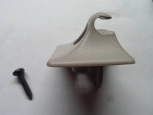 1991 LINCOLN TOWN CAR SUN VISOR CLIP W/ MOUNT SCREW  OEM FREE SHIPPING SV1 - RarePartsFinder.Com