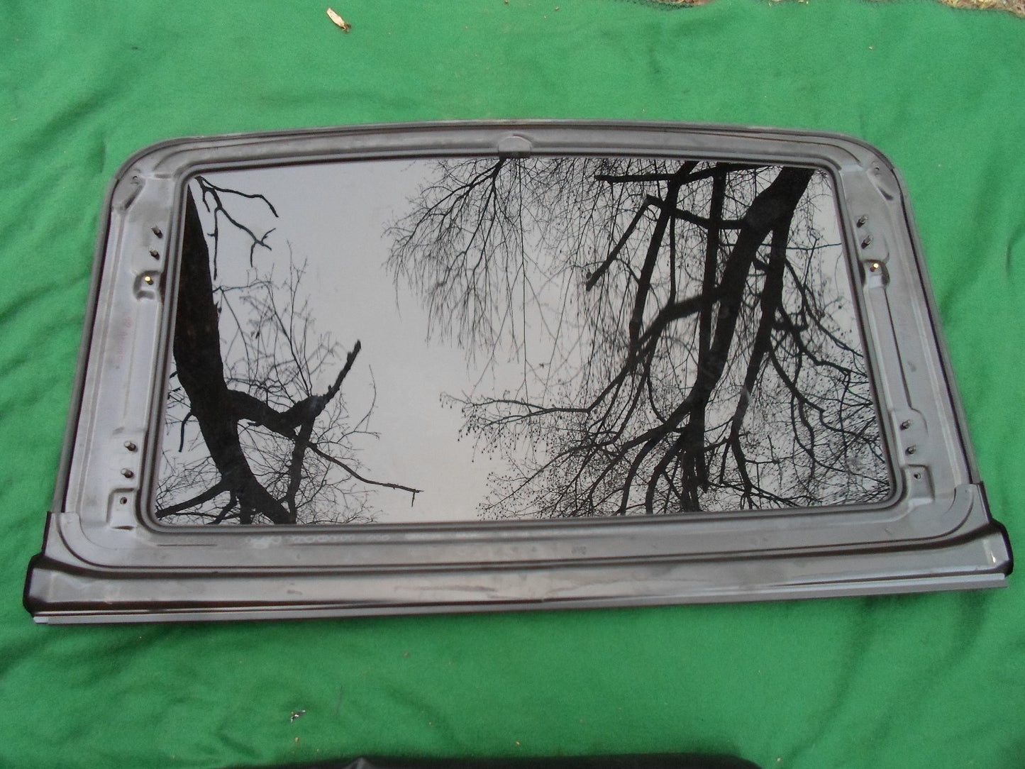 1995 HONDA ACCORD YEAR SPECIFIC 4 DOOR SUNROOF GLASS OEM FREE SHIPPING!