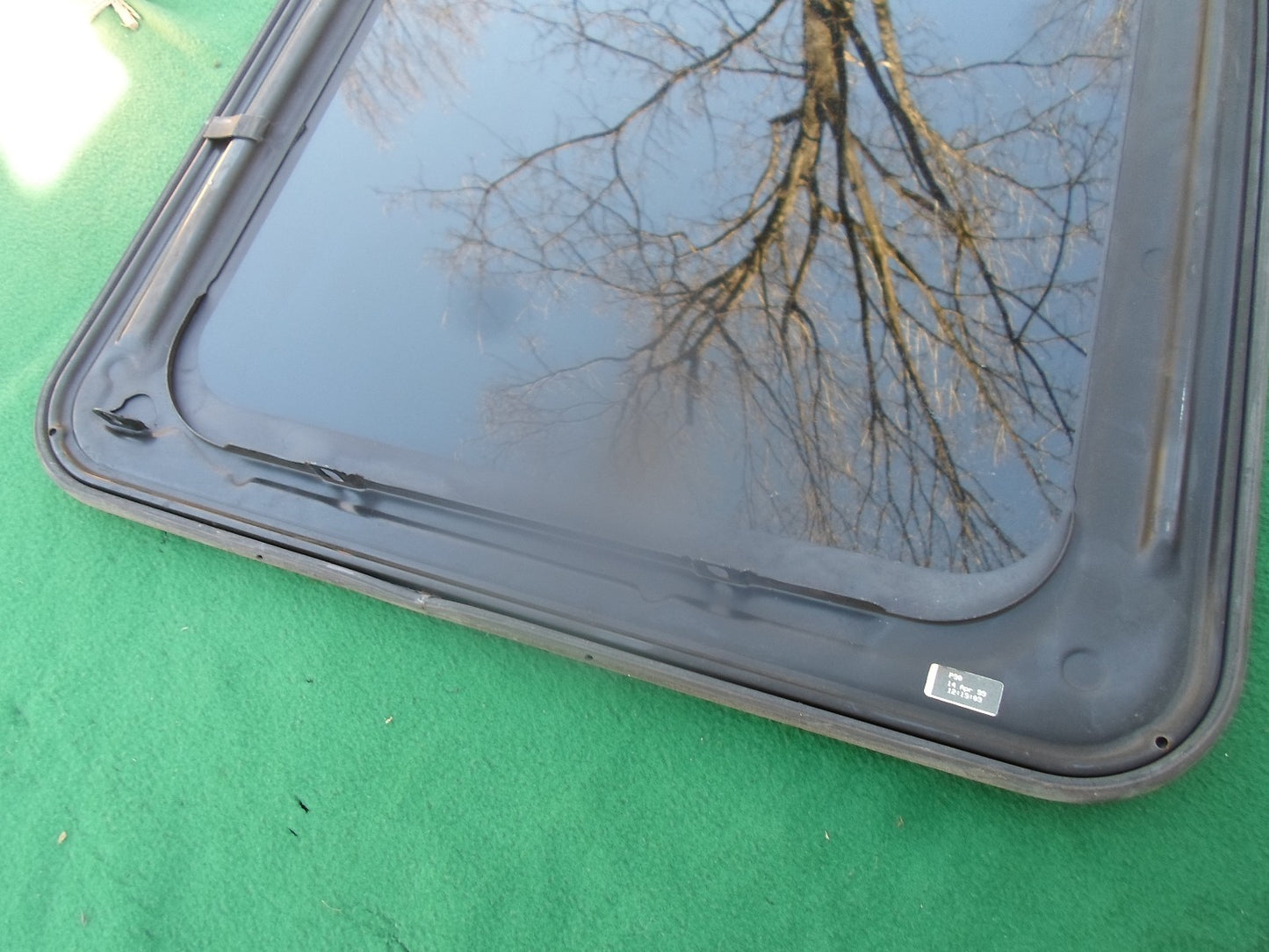 1999 CHEVROLET MALIBU OEM FACTORY YEAR SPECIFIC SUNROOF GLASS