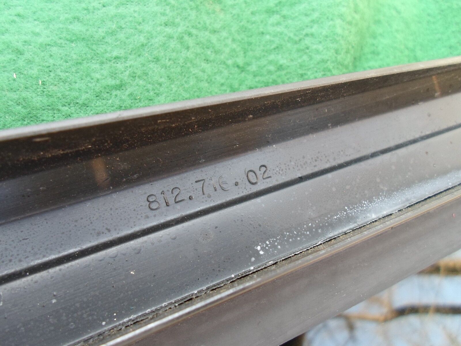 2001 CADILLAC DEVILLE YEAR SPECIFIC OEM FACTORY SUNROOF GLASS FREE SHIPPING! - RarePartsFinder.Com