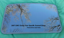 2007 GMC ENVOY  YEAR SPECIFIC SUNROOF GLASS OEM NO ACCIDENT FREE SHIPPING